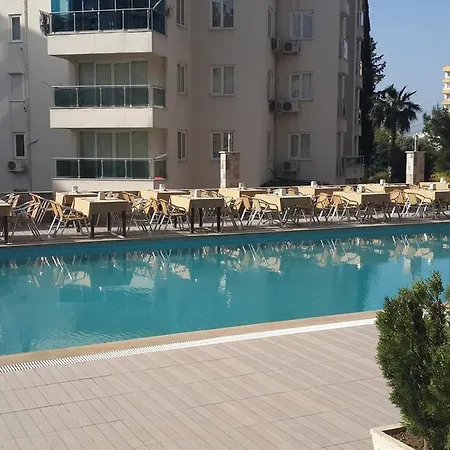 Hotell Lara Hadrianus 3*